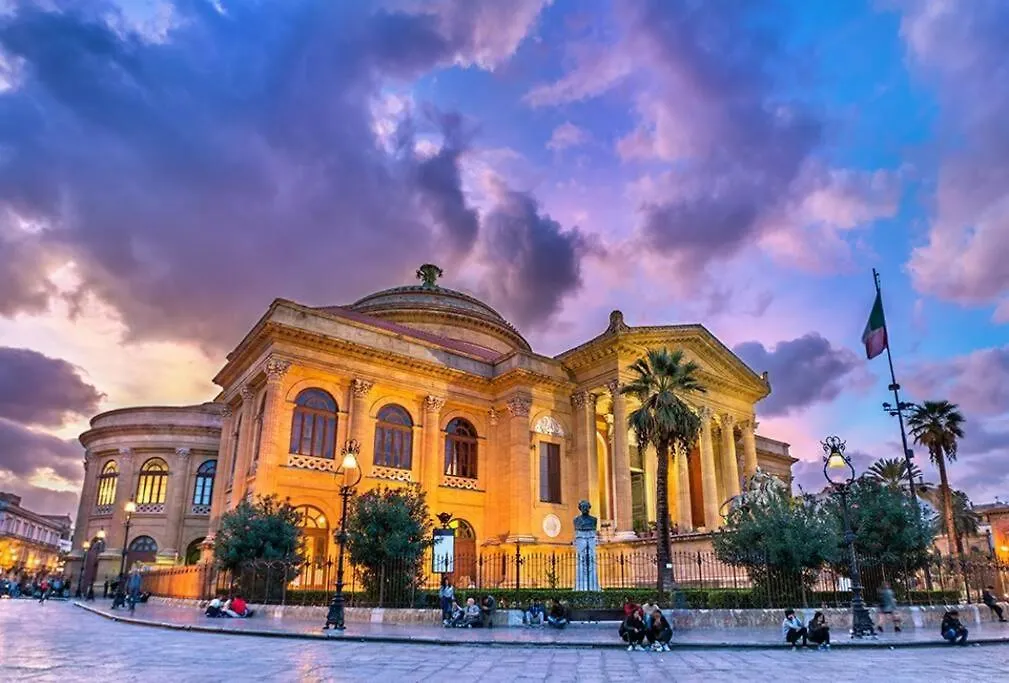Appartamento Zisa House Casa Vacanze Palermo Italia